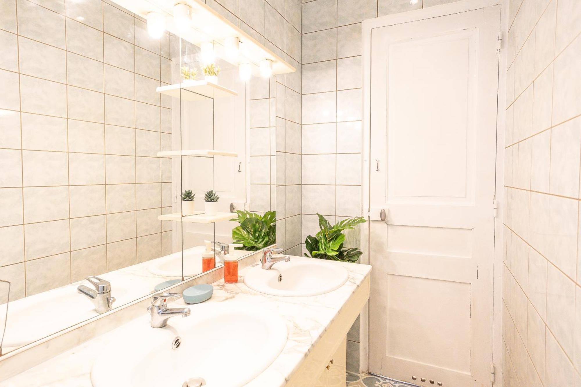 Luxury Parisian Apartment Notre Dame Saint Germain Des Pres エクステリア 写真